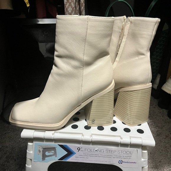 Circus Sam Edelman Cream Booties - Picture 7 of 9